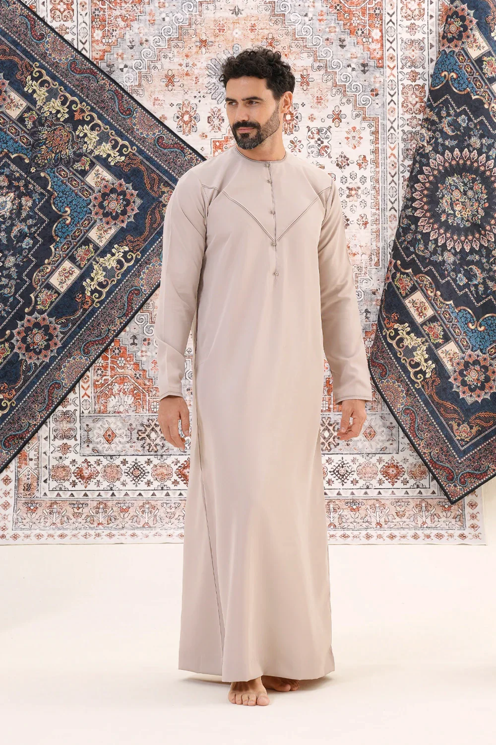 Emirati Mink Thobe - Image 3